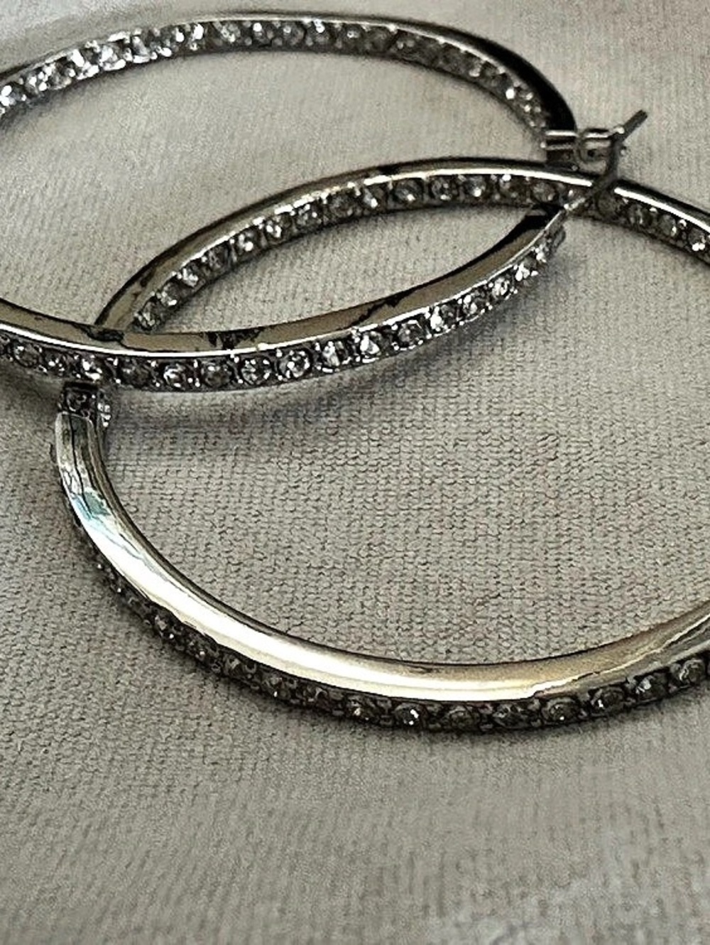 c & i Rhinestone Hoop Earrings in Silver